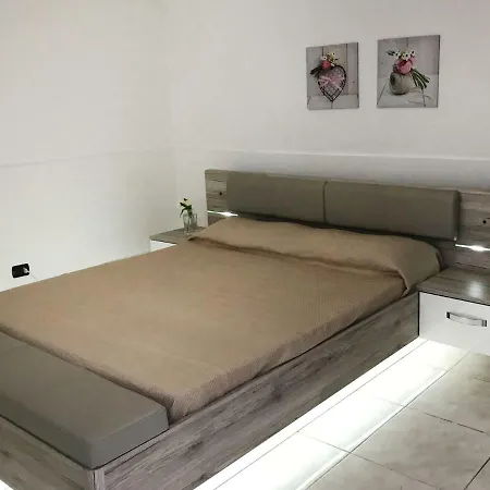 Locazione Turistica Frailis Apartman *